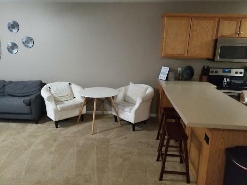 Villa Completebnb Presents Mks1309, Serene 3br 2 Bath Townhome