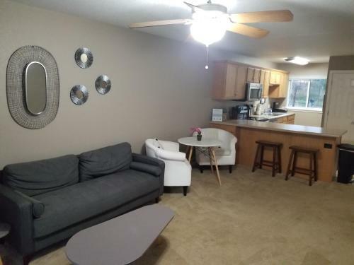 Villa Completebnb Presents Mks1309, Serene 3br 2 Bath Townhome
