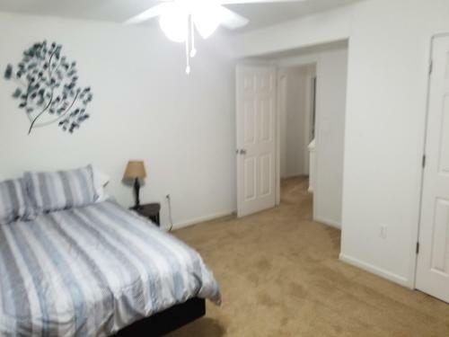 Villa Completebnb Presents Mks1309, Serene 3br 2 Bath Townhome