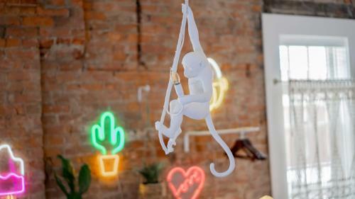 Apartamento Pickle Factory Neon Lights Studio