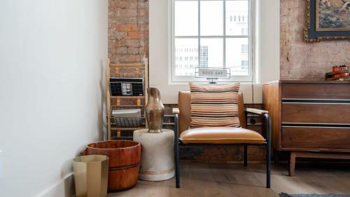 Apartamento Pickle Factory Cigars And Bourbon Rustic One Bedroom