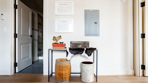 Apartamento Pickle Factory Cigars And Bourbon Rustic One Bedroom