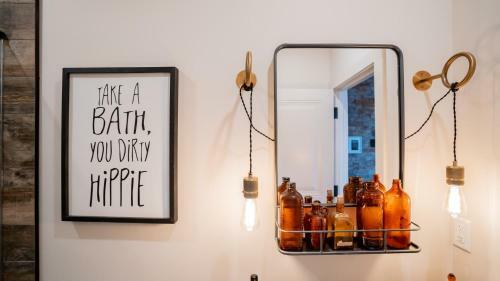 Apartamento Pickle Factory Cigars And Bourbon Rustic One Bedroom