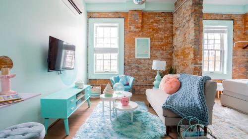 Apartamento Pickle Factory Soda Pop Whimsical Fun Studio