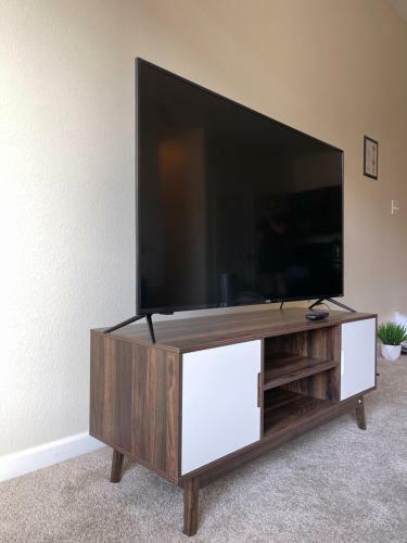 Intrust Stadium Apartments - Downtown Wichita
