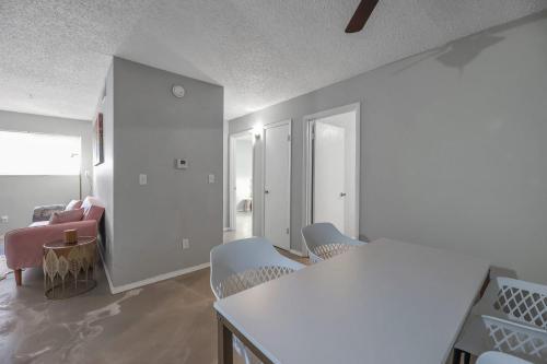 Apartamento Lovely Stay In Comfortable 2bd Suite With Kitchen