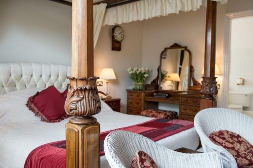 The Old Vicarage Hotel & Restaurant
