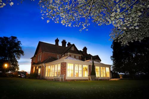 The Old Vicarage Hotel & Restaurant