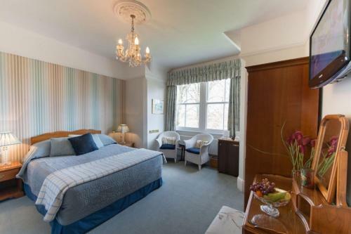 The Old Vicarage Hotel & Restaurant
