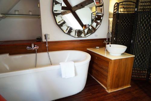 Cotswold House Hotel And Spa - "a Bespoke Hotel"