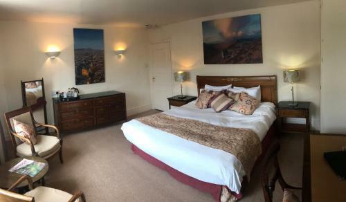 The Crown Hotel