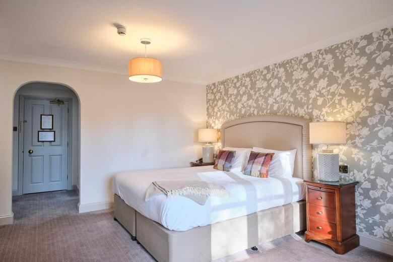 Stratton House Hotel