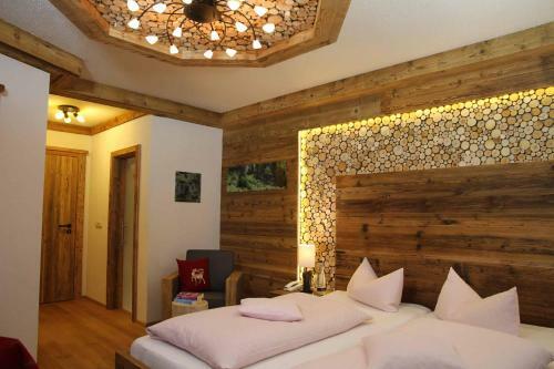 Hotel Mariandl - Singender Wirt