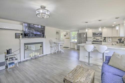 Apartamento Charming Bridgeton Condo About 2 Mi To Long Lake!