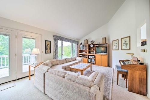 Charming Home With Deck - Steps To Casco Bay!