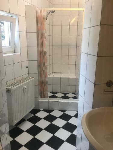 Apartment Am Friedrich Ebert Park Mit �ber 100qm Wohnfl�che