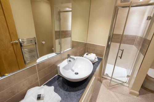 Legacy Great Hallingbury Manor Hotel
