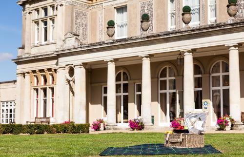 Down Hall Country House Hotel