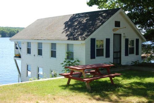 Bayview Cottages & Retreats