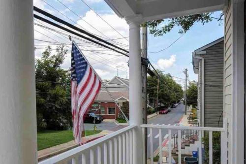 Home Away From Home (annapolis, Md)