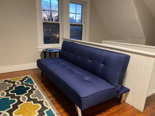 Spectacular Location Two Bedroom State Circle Apartment
