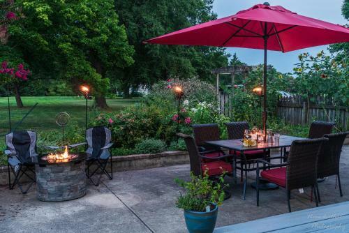 The Yellow Rose Of Talbot Bed And Breakfast
