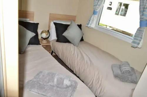 Stunning Luxury 6 Berth Caravan Tattershall Lakes