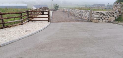 Lovely 3-bed Cabin In Meigh