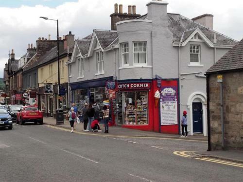 Immaculate 1 Bed Apartment In Pitlochry Scotland