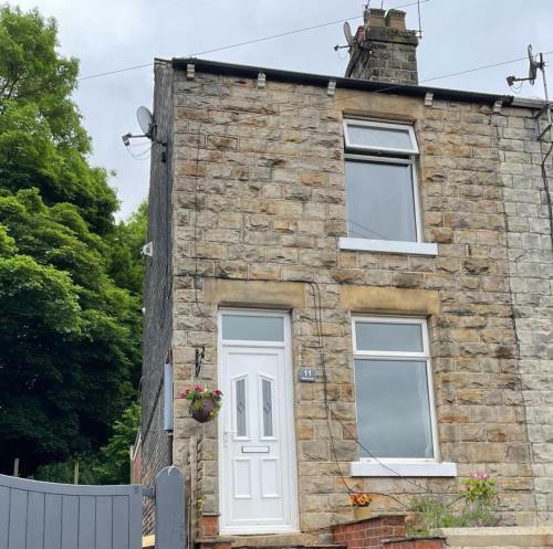 Cosy Cottage Edge Of Peak District -log Burner Uk