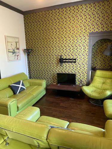 Impeccable 2-bed Apartment In West Kilbride