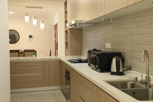 Impeccable 2-bed Apartment In Astoria- Colombo 3