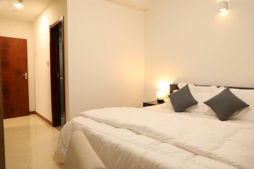Impeccable 2-bed Apartment In Astoria- Colombo 3