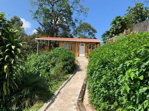 Caba�a Campestre Cerca A Ecoparque El Salado, Envigado.