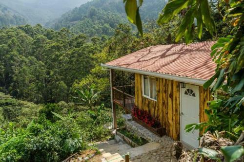 Caba�a Campestre Cerca A Ecoparque El Salado, Envigado.