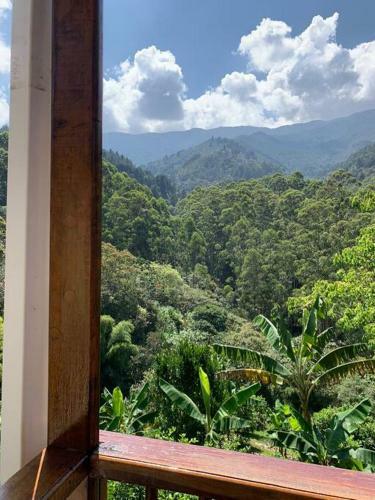 Caba�a Campestre Cerca A Ecoparque El Salado, Envigado.