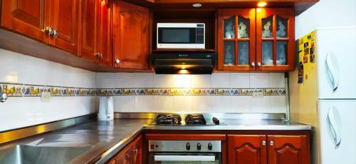 Bonita Y Confortable Casa, Excelente Ubicaci�n.