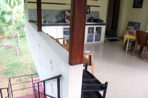 Anura Home Stay