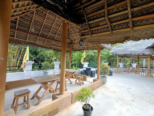 Bamboos Airport Transit Hotel