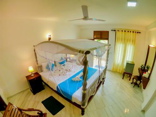 Hostal Villa De White Sambur