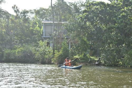Lodge Shady Lake Resort