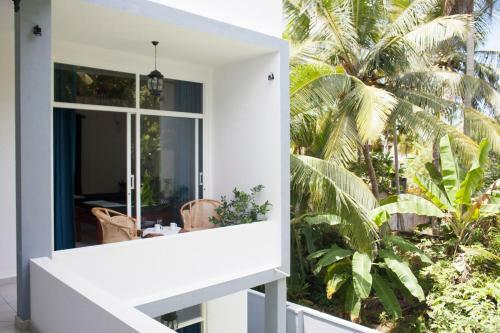 Hostal Alvas House