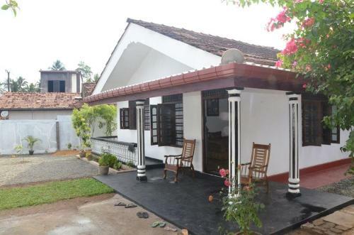 Hostal Beauty Beach Villa