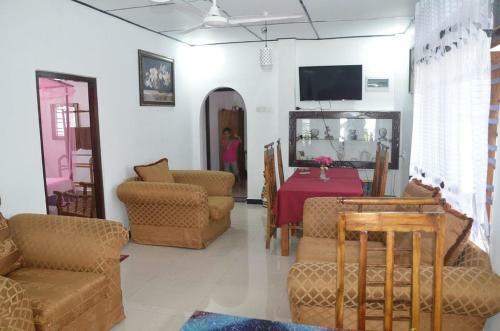 Hostal Beauty Beach Villa