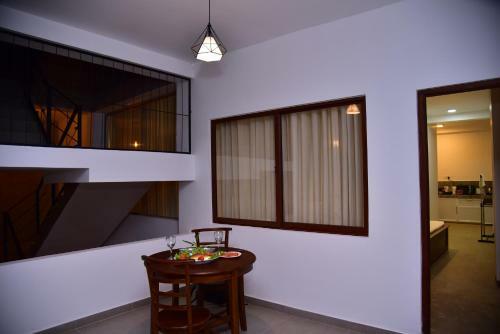 The Lily Holiday Apartment