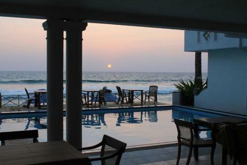Hotel Nippon Villa Beach Resort