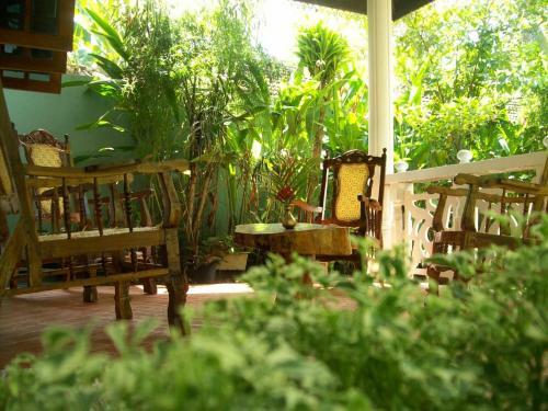 Hikkaduwa Holiday Home