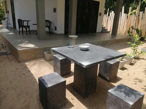 Hostal Villa Leo