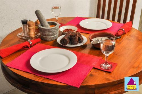 Surathura Homestay
