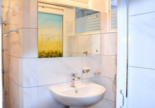 Ceylon Saradiel Home Stay